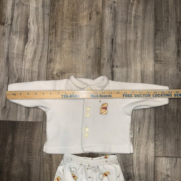Vintage Winnie The Pooh baby Outfit 2 Piece 0-3 month Disney - Picture 5 of 9